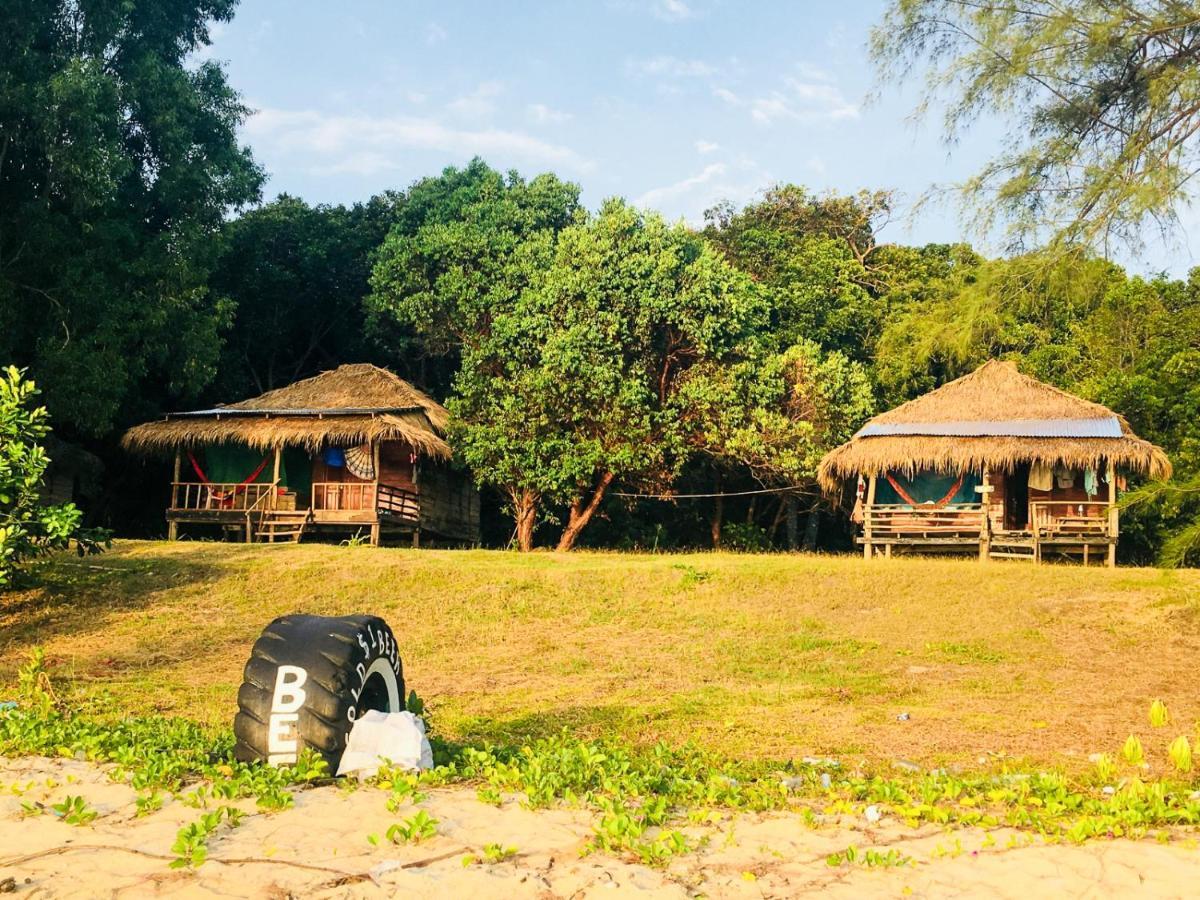Hostel Naks Shack Koh Ta Kiev Exterior foto